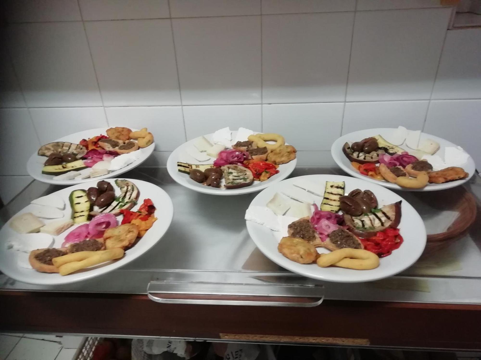 Le Due Lanterne Hotel Aieta Kültér fotó